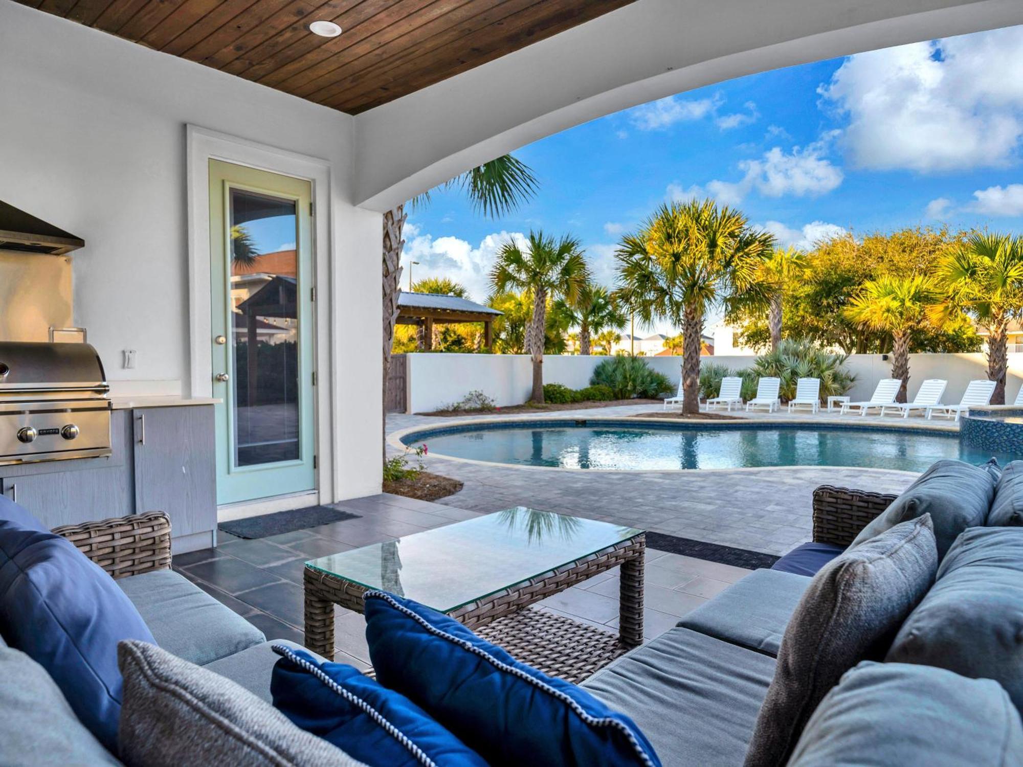 Gray Whale Villa เดสติน ภายนอก รูปภาพ